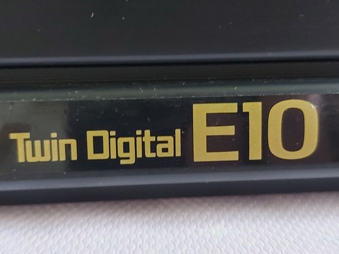 Mitsubishi Video Cassette Recorder Model HS-E10, With remote control, and working perfect, in excellent condition