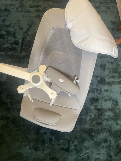 Baby bouncer