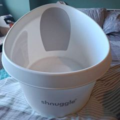 shnuggle bath