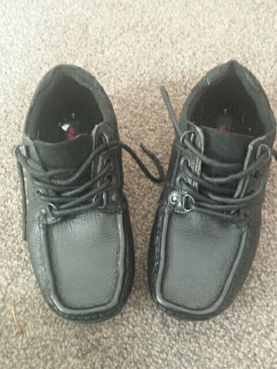 Boys black shoes size 1