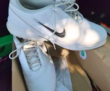 Nike Victory Tour 4