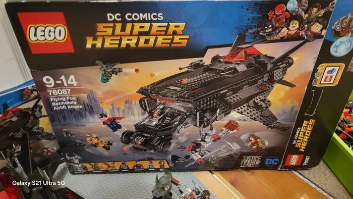 76087 lego flying fox batmobile airlift attack