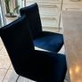 velvet blue chairs 4x Image 4