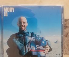 Moby CD - 18