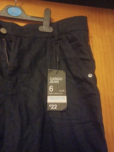 Ladies cargo jeans