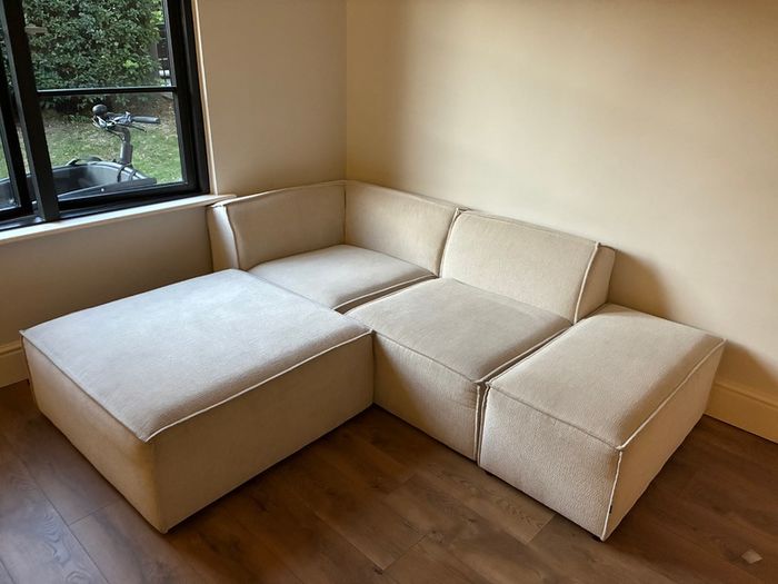 SLF24 Mojo modular corner sofa