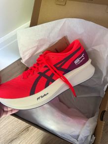 Asics Yogiri s4