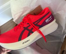 Asics Yogiri s4