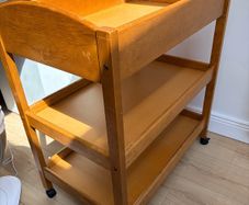 Changing table