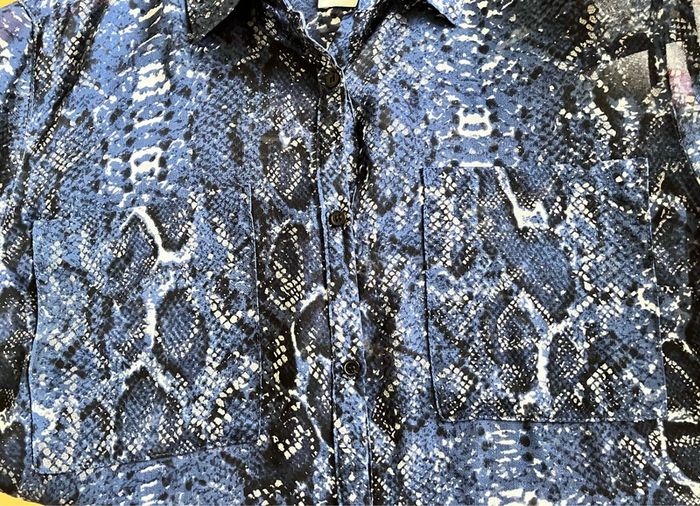 Ladies Navy Sheer Blouse by Saint Tropez