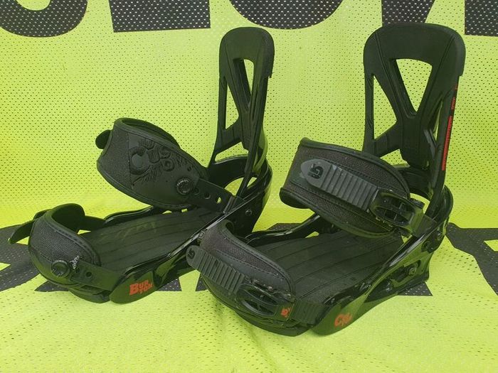 Burton Custom snowboard bindings