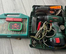 Bosch Modified Impact drill modified to use on a 12v car battery and 100 impact drill bits