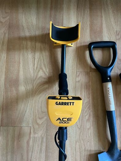 Garrett ACE 200i + Premium Accessories