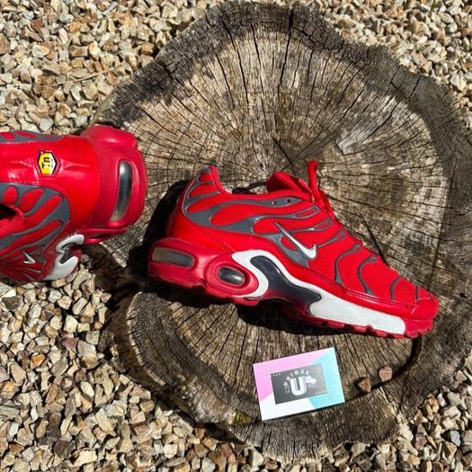 Nike Air Max TN Plus Red Grey
