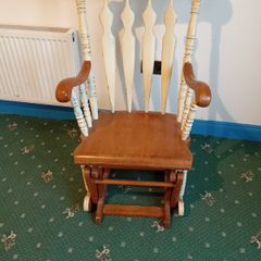 Rocking chair