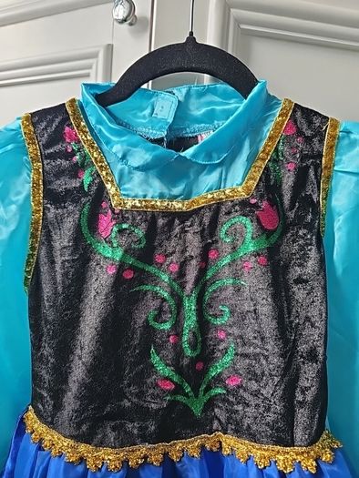 Anna's costume with a wig size 5-8 years
