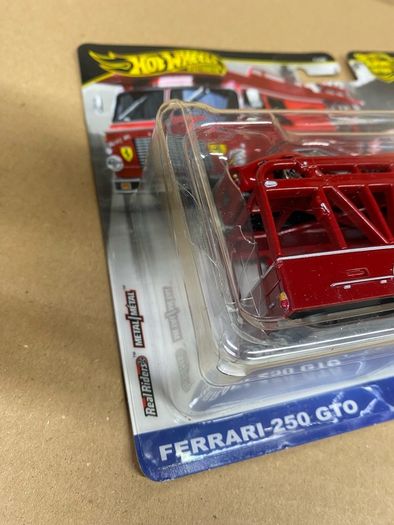 Ferrari 250GTO Team Transporter Hot Wheels