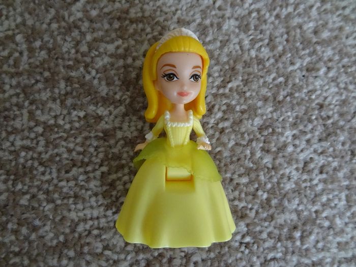 Sofia the first small Amber figurine