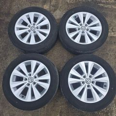 Genuine Volkswagen 16" Alloy Wheels & Dunlop Veuro VE304 Tyres (205/55/R16)