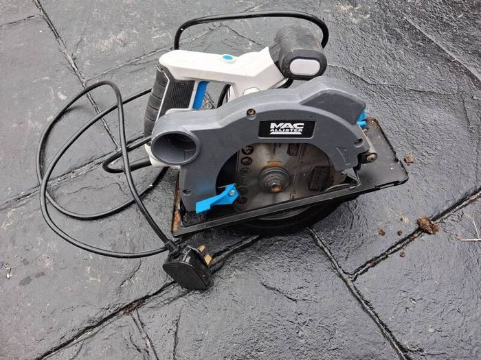 Mac allister corded circular saw