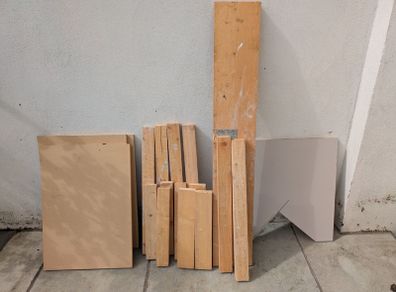 Shelf & spare wood blocks