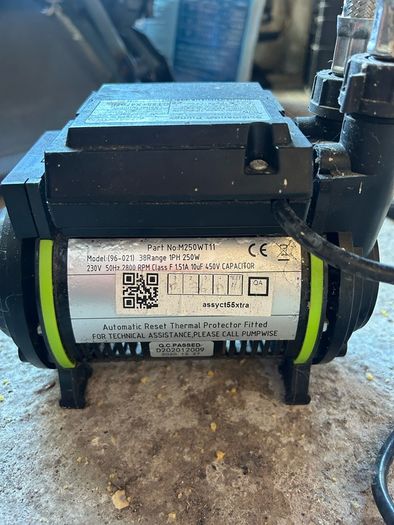 Salamander pump