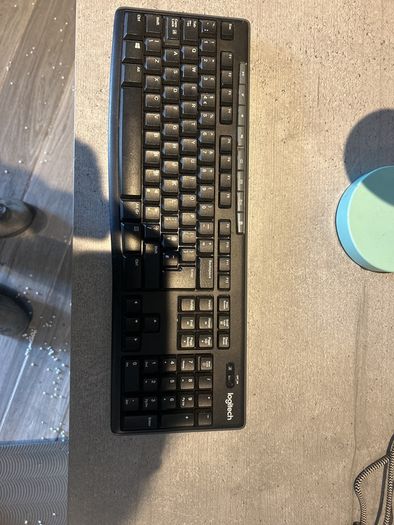 Wireless keyboard and mouse