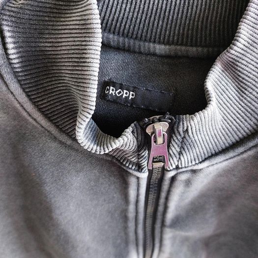 Cropped jacket