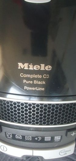 Miele Hoover