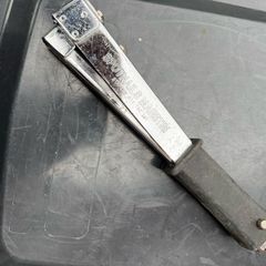 Hammer Tacker