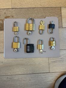 Locks x 8