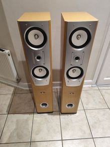 M-audio 100 Watts Floor Standing  Front Speakers with 8inch Subwoofer