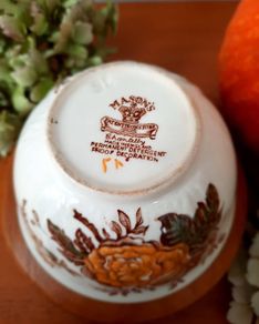 Masons Ironstone 'Chantilly' Sugar Bowl