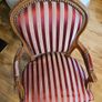 Dressing table chair Image 3