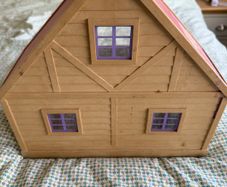 Sylvanian families cottage