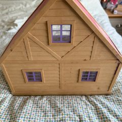 Sylvanian families cottage