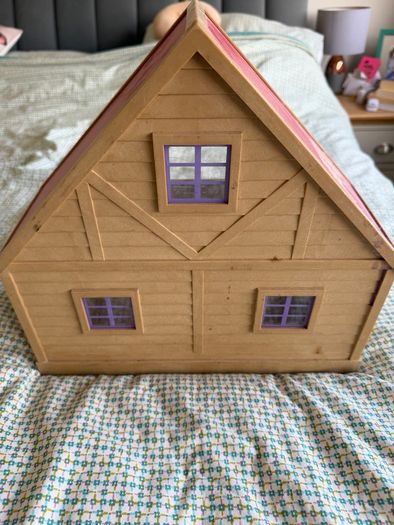 Sylvanian families cottage