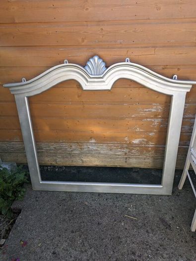 Large frame / picture