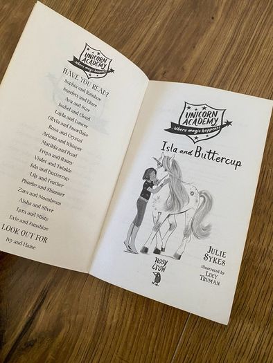 Unicorn Academy Isla and Buttercup by Julie Sykes