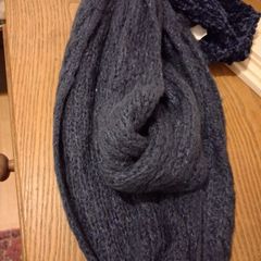 Scarf Bnwt