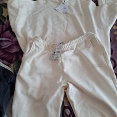 Ladys tracksuit