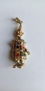 Vintage 9ct gold articulated clown pendant 6.24g