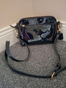 clarks navy bag