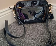 clarks navy bag
