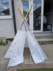 Teepee tent