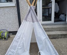 Teepee tent
