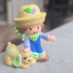 HTF Vintage 1981 AGC Kenner Huckleberry Pie with Pupcake Strawberry Shortcake Mini PVC Doll  Figurine 2" same era as MLP G1 My Little Pony