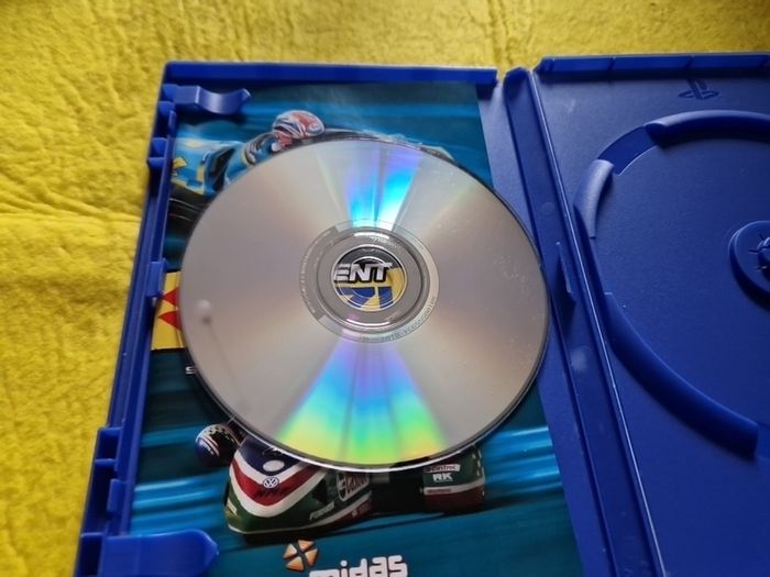 Crescent Suzuki Racing PlayStation 2 ps2 games Original