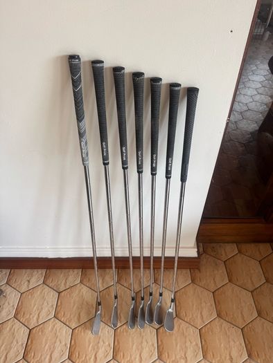 Taylormade P790 irons