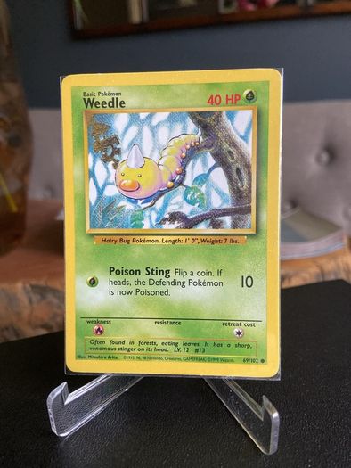 Pokemon Base set Weedle 69/102 Near Mint Condition